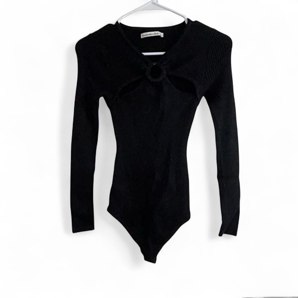 Abercrombie & Fitch Ribbed Top - Picture 2 of 9